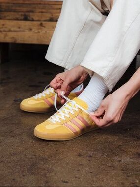 Adidas Women's Yellow & Pink Gazelles